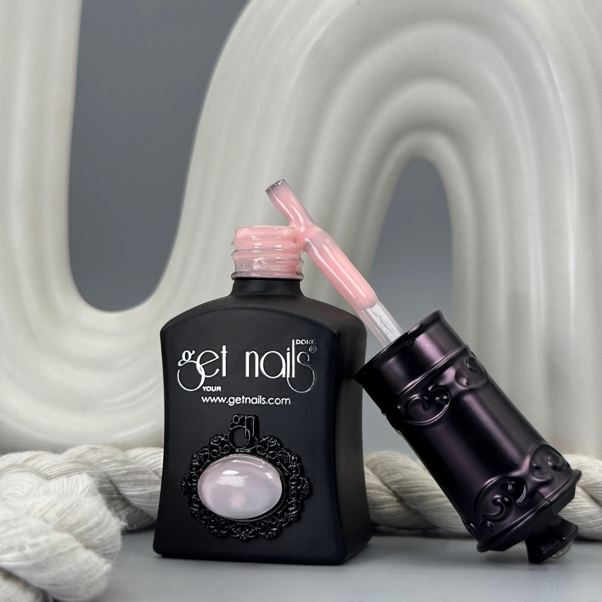 Builder in a Bottle Apricot Blush | Self-Leveling Builder Gel in a Bottle