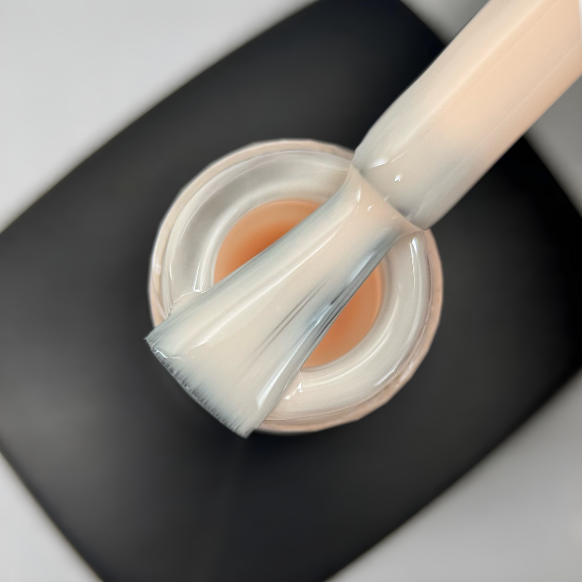 Builder in Bottle Cover 8 Beyond Nude | Gel Constructie Autonivelant in Sticluta
