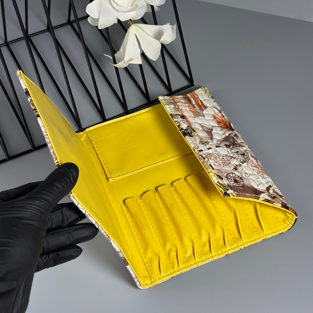 Brush Pouch 2