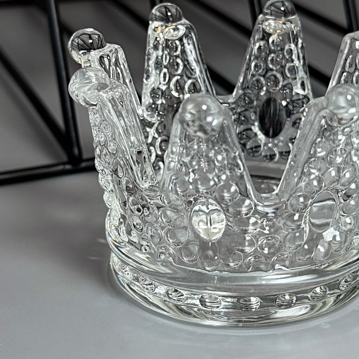 Brush Stand Crown Crystal GN