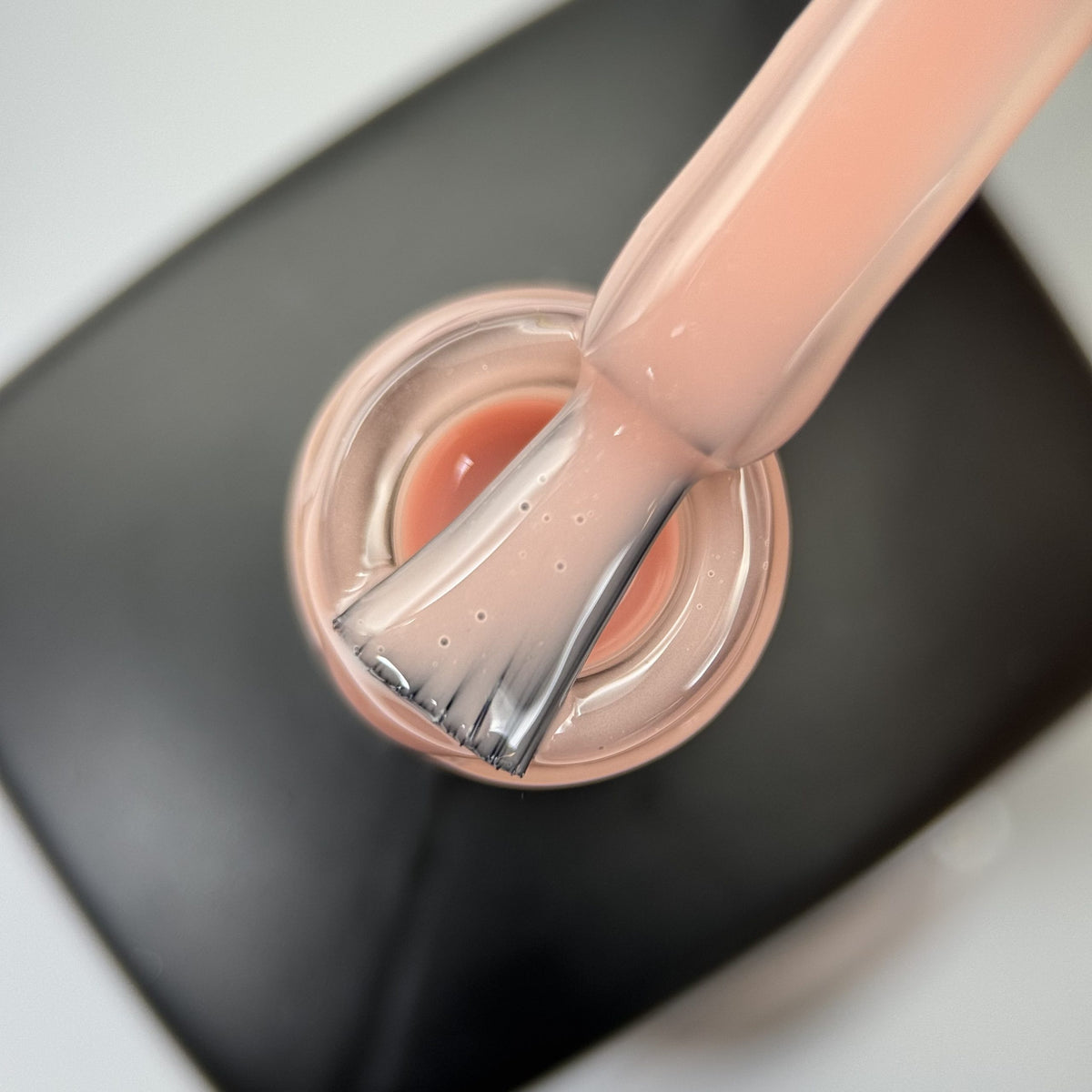 Builder in Bottle Cover 1 | Self-Leveling Builder Gel in a Bottle
