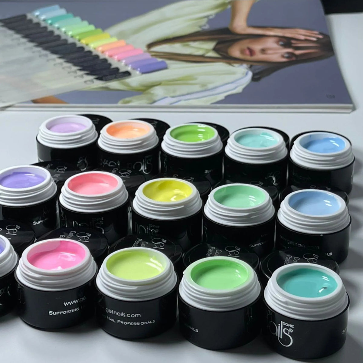 Gel de couleur Pastel Yellow | Gel coloré pour ongles UV/LED