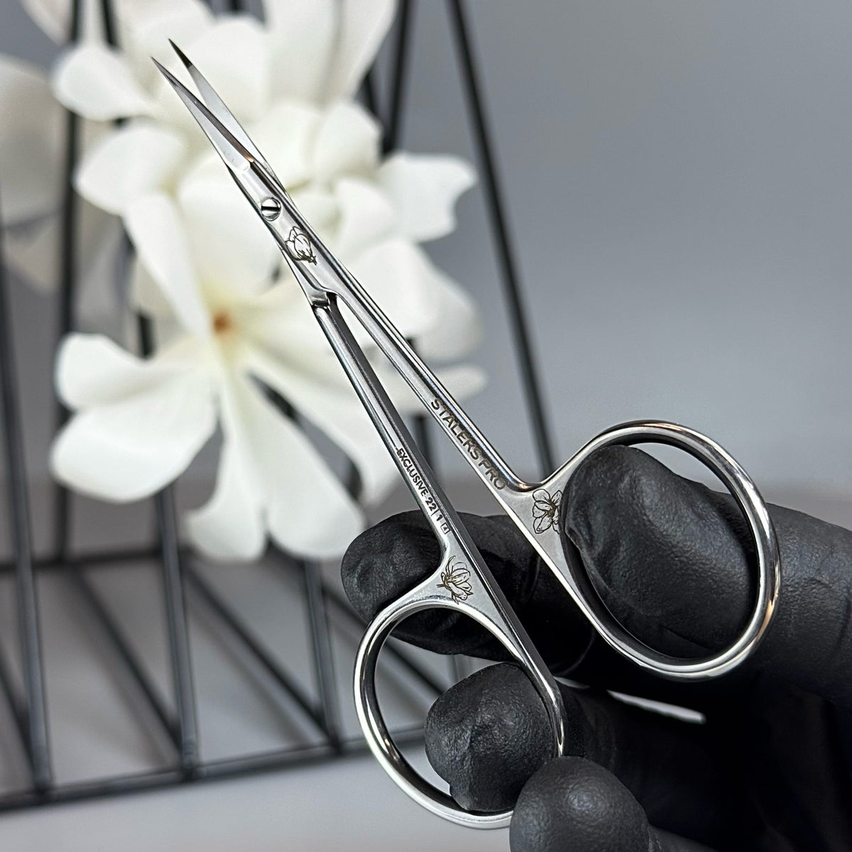 Staleks Exclusive Magnolia Cuticle Scissors