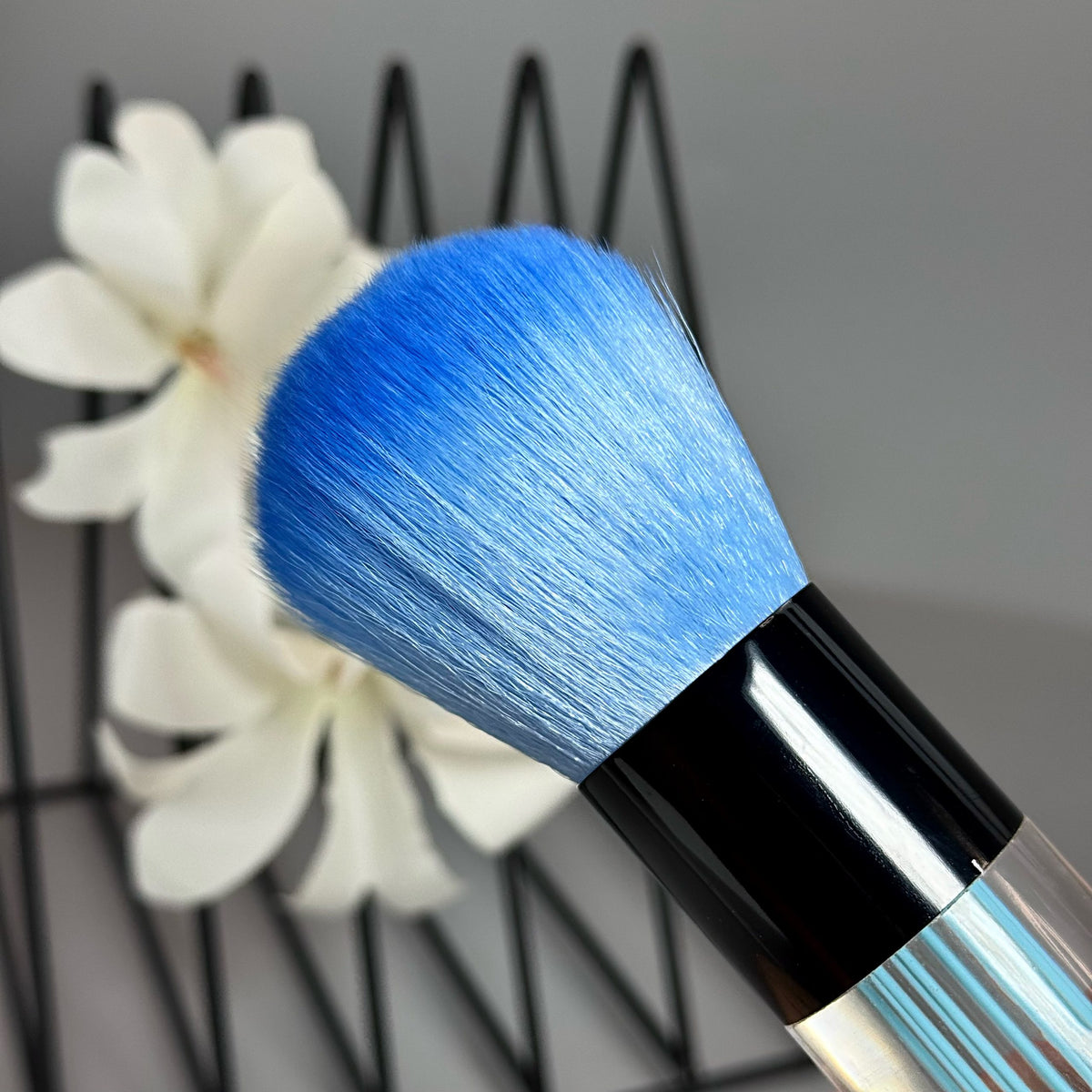 Dust Brush Clear Blue GN
