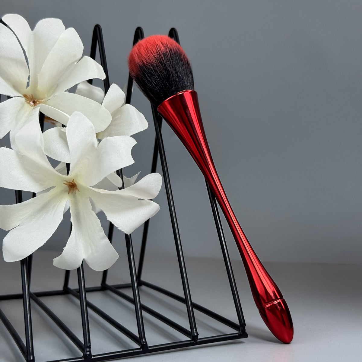 Dust Brush Long Red GN