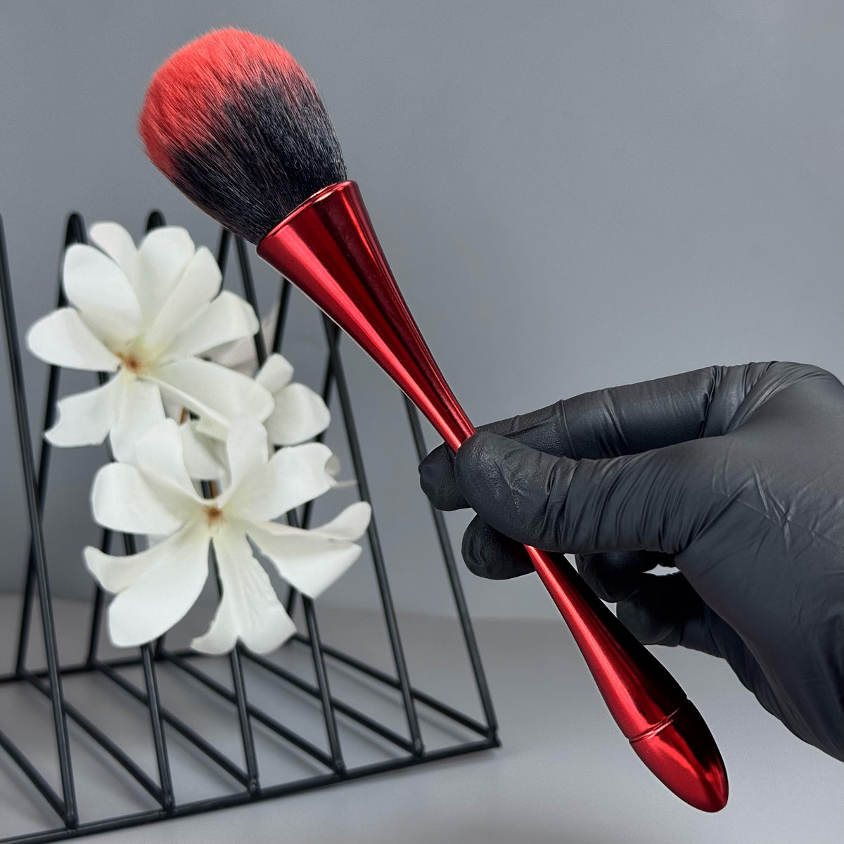 Dust Brush Long Red GN