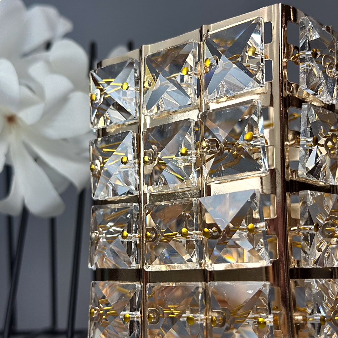 Glass Crystal Glam Gold Cube GN
