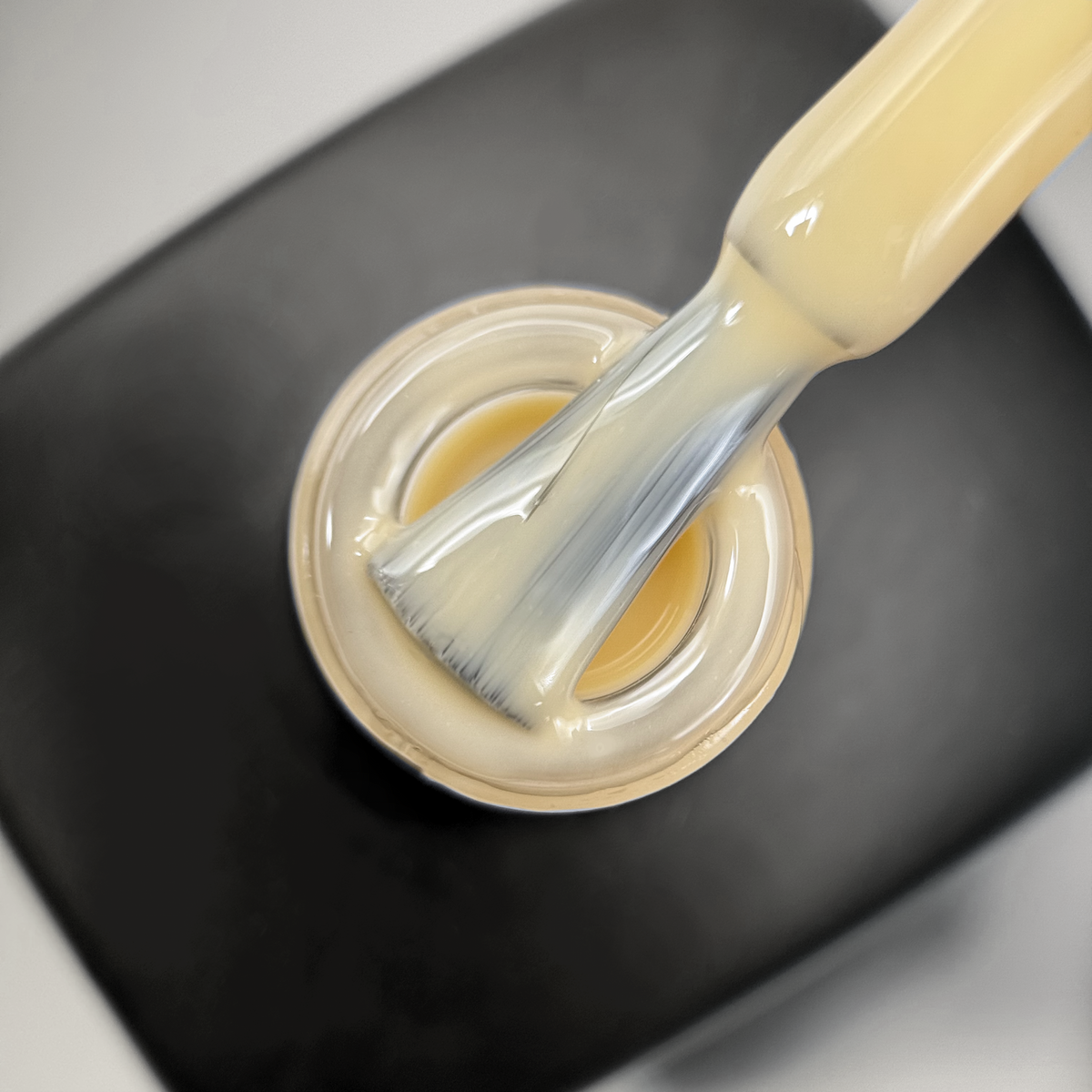 Rubber Base 50 Peach Fuzz