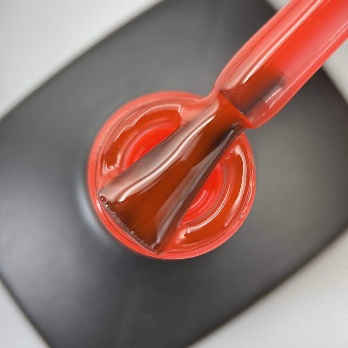 Rubber Base 60 Lipstick Red