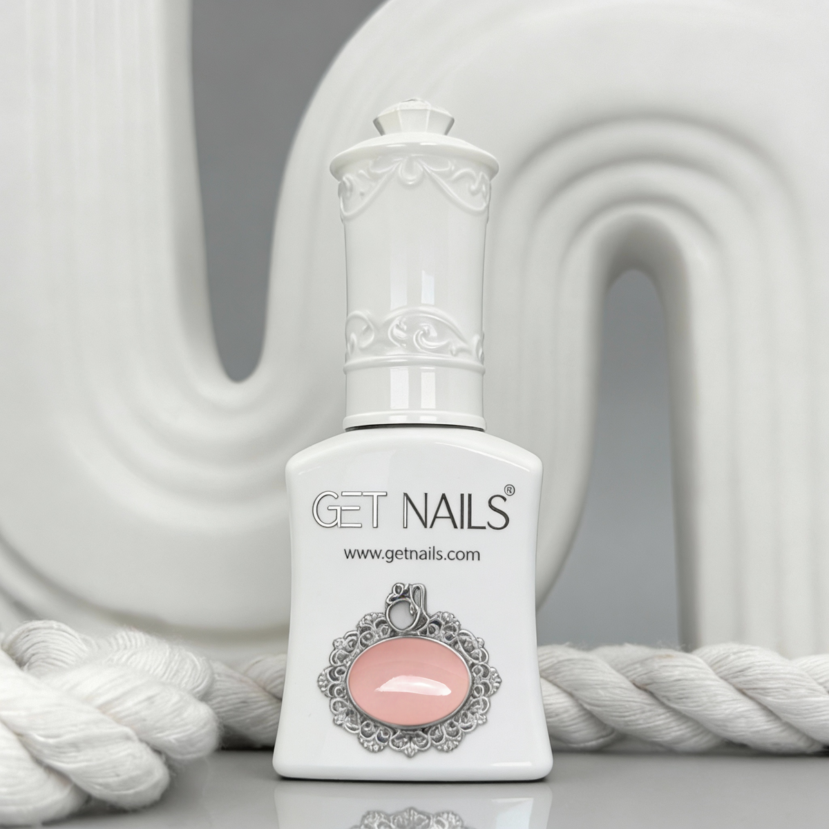 Rubber Base 83 Soft Nude | Nail Base